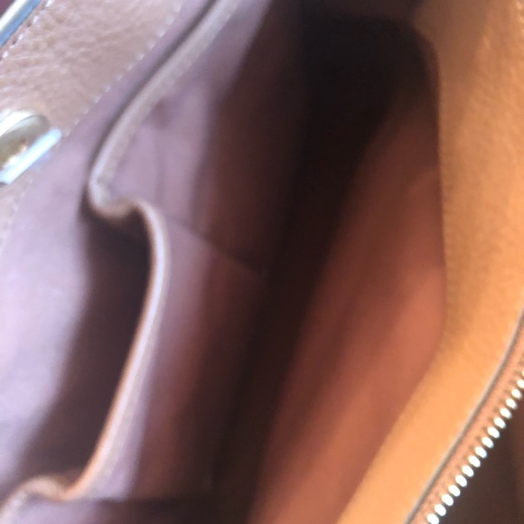 Beautiful Tory Burch Shoulder Bag Brand New W/O Tags - Picture 7 of 9